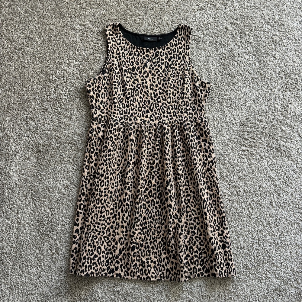Apt 9 Size L Leopard Dress